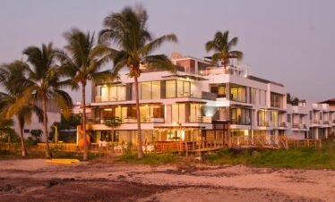 Golden Bay