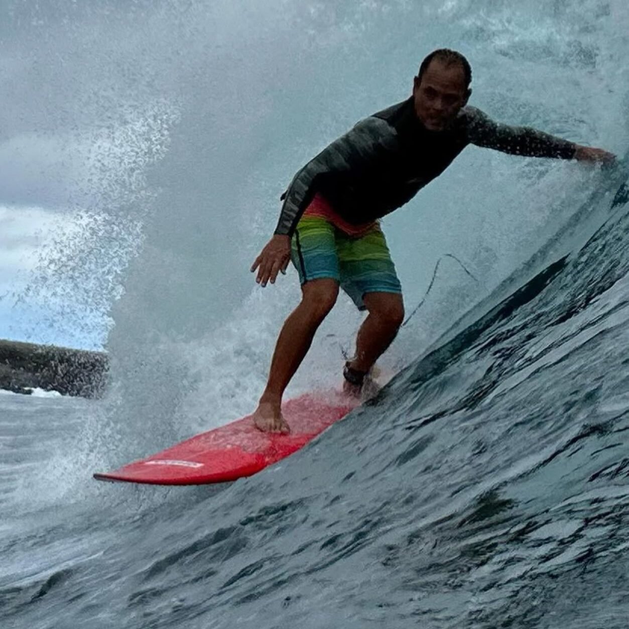 EDDIE SALAZAR Surf Expert