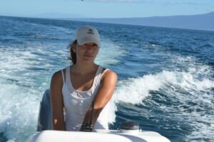 Portrait of Daniela Alarcón, marine biologist and co-founder of the Cetacea Galápagos Program.