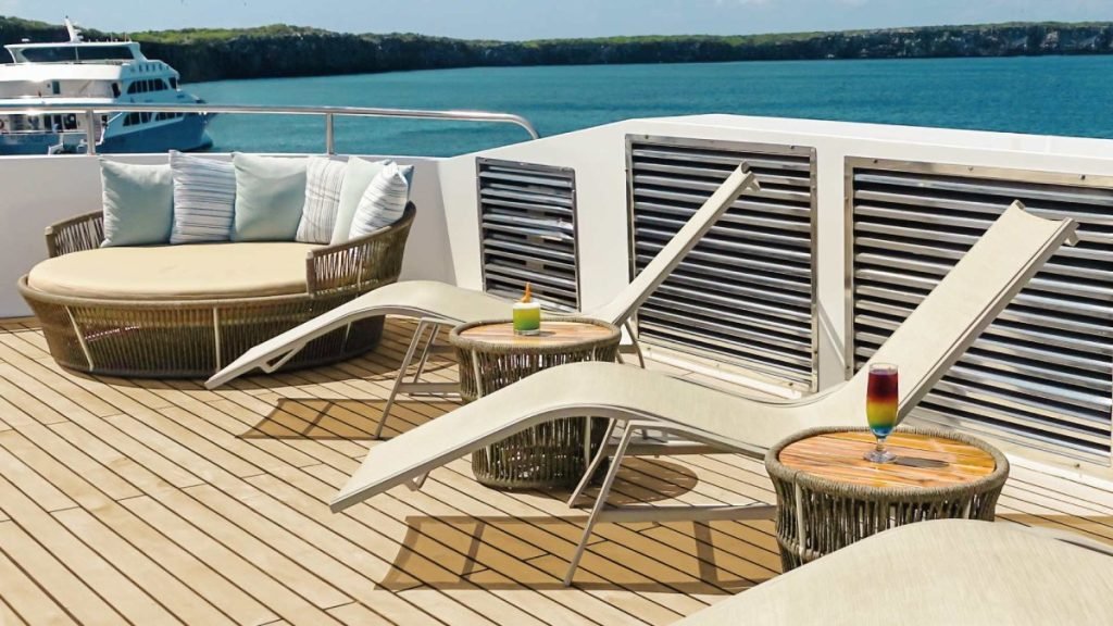 Alya Catamaran Galápagos cruise – sundeck