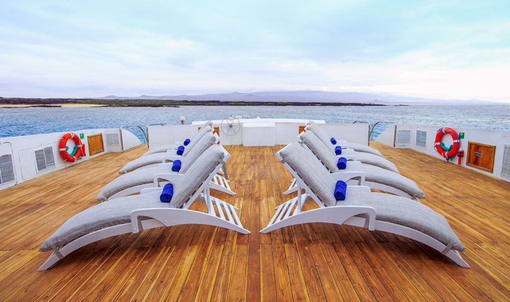 Archipel I Catamaran Galápagos cruise – sundeck