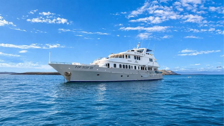 Tip Top IV Yacht Galápagos cruise – exterior